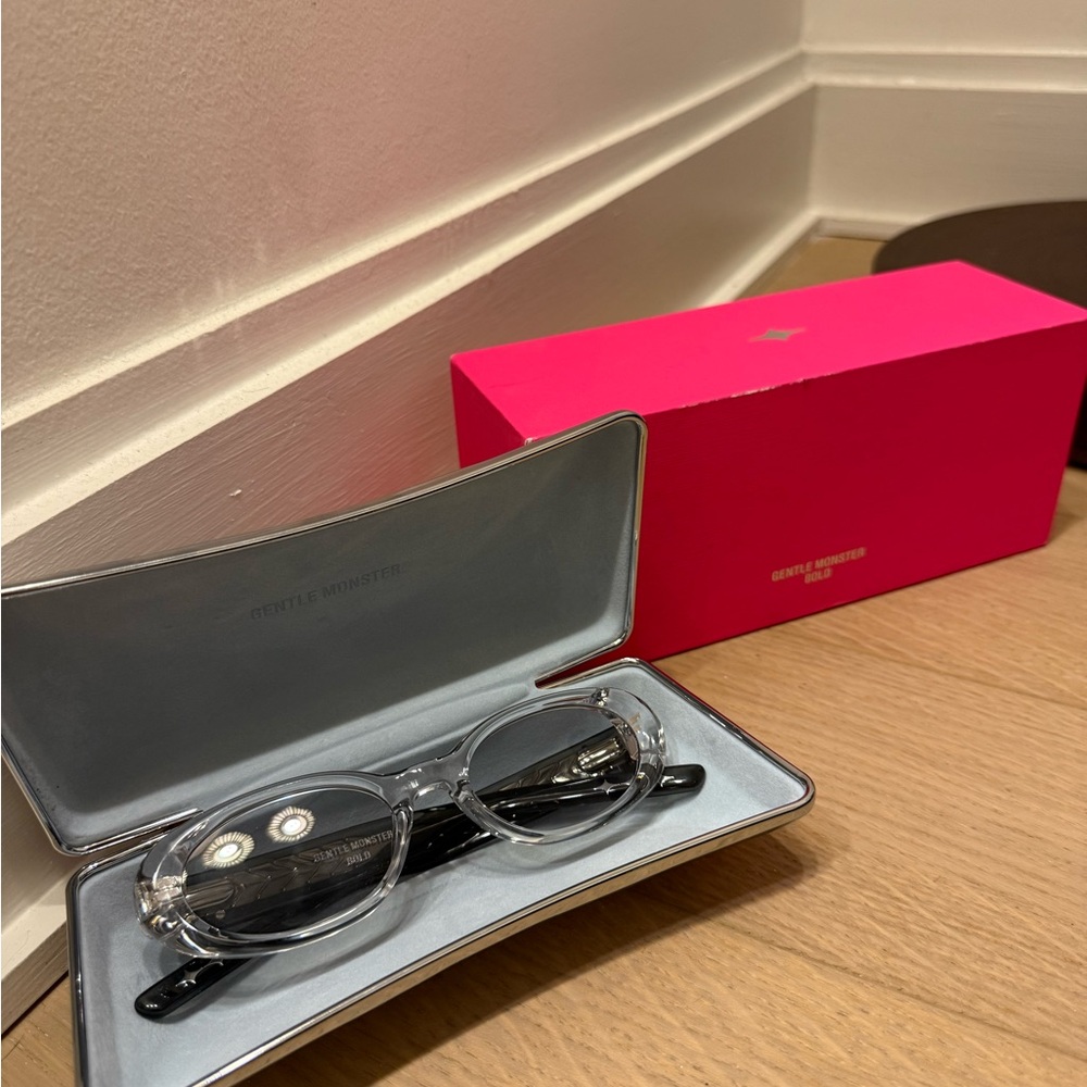 Gentle Monster Orah C1 Sunglasses